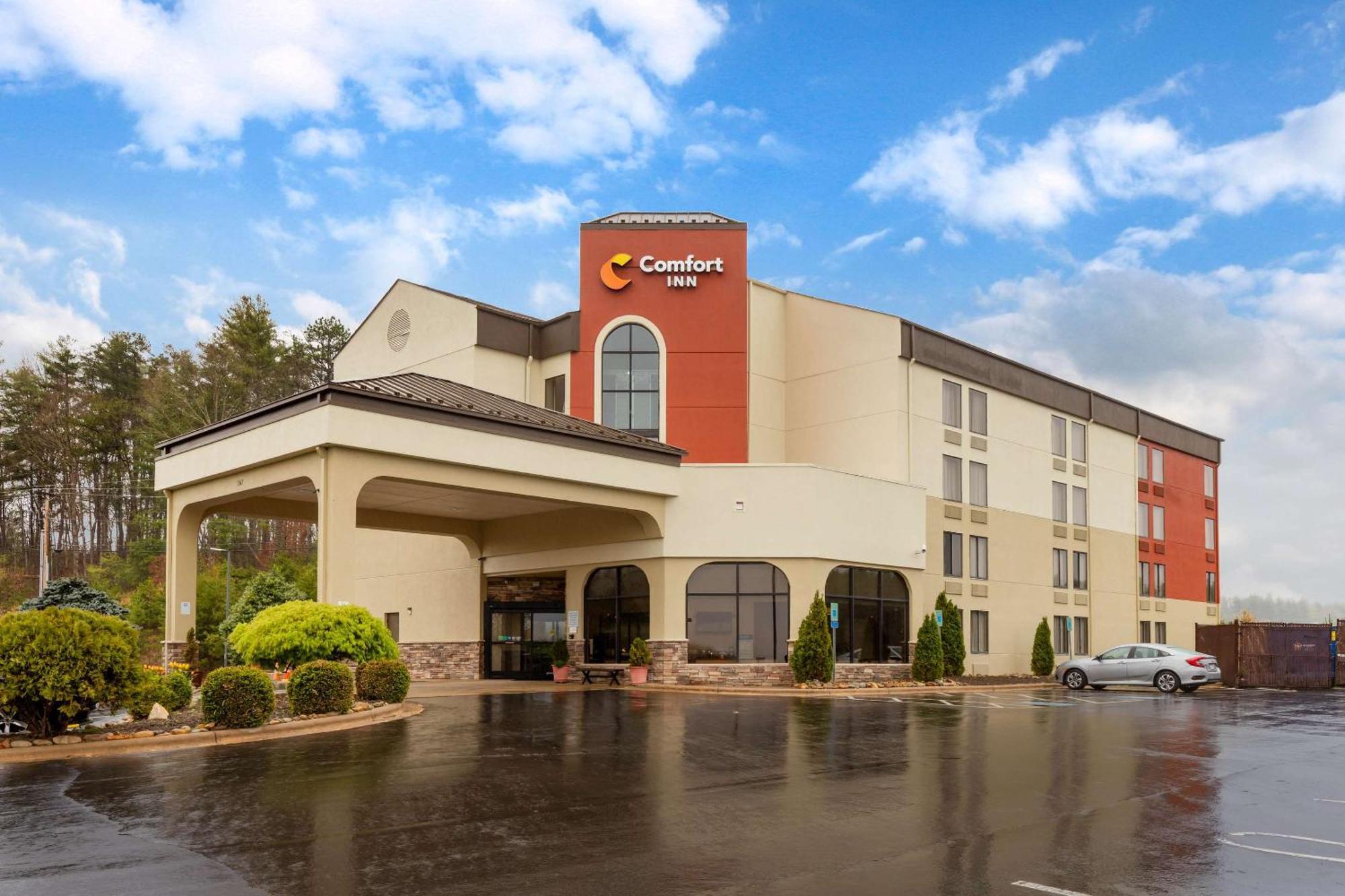 Comfort Inn North Of Asheville Mars Hill Exterior foto